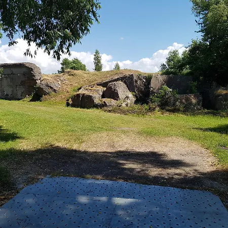 Austrumu Forts 럭셔리텐트 Liepāja